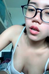 Amoy Cantik Sansan Mango Live No Bra