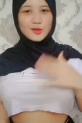 ABG Hijab Live IG Pamer Tetek